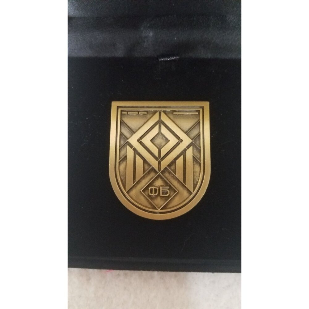 Destiny 2 Almighty Seal Pin Bungie Rewards Medallion RARE‎ RETIRED